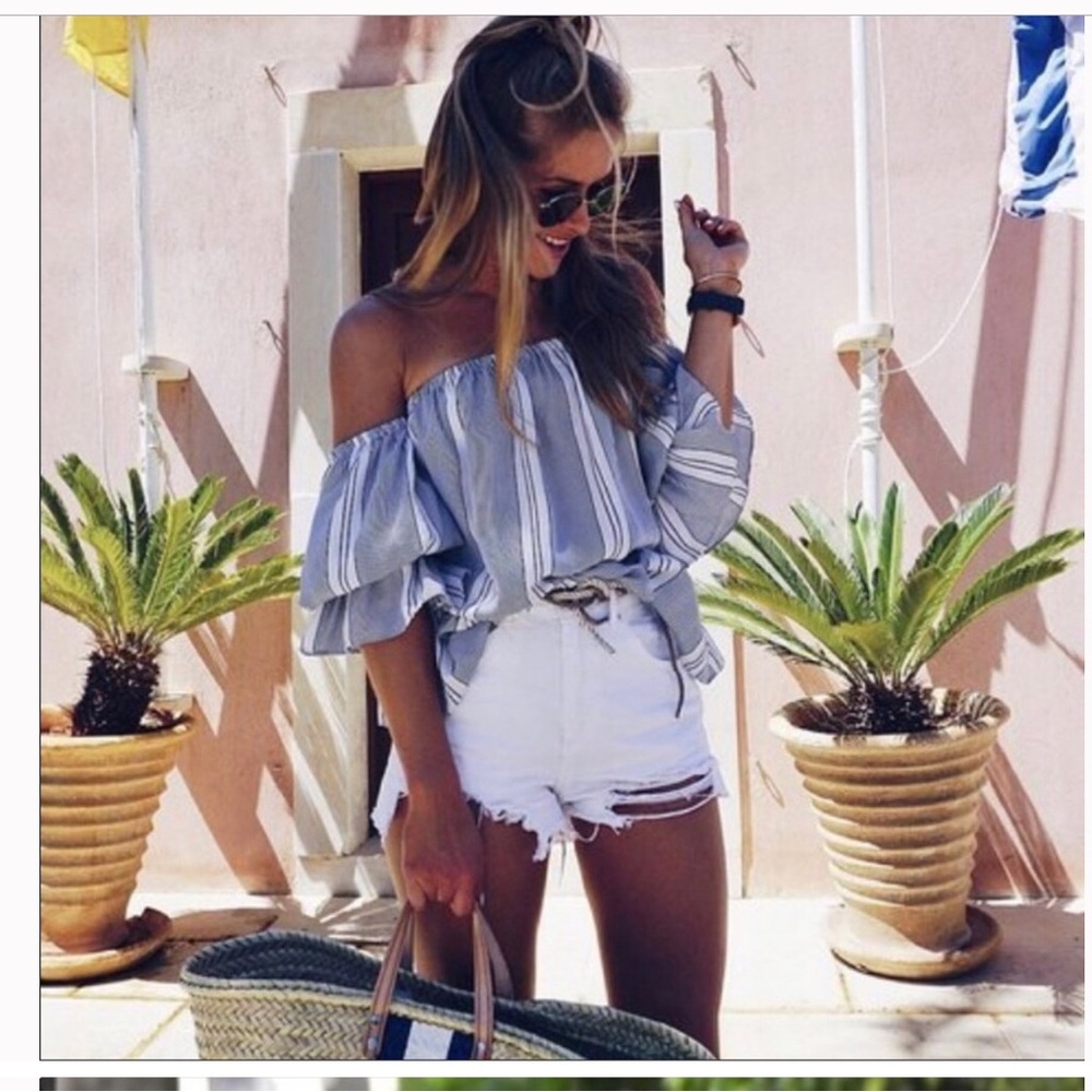MISA Los Angeles Brigit Striped Off Shoulder Top EUC. Highly sought after.